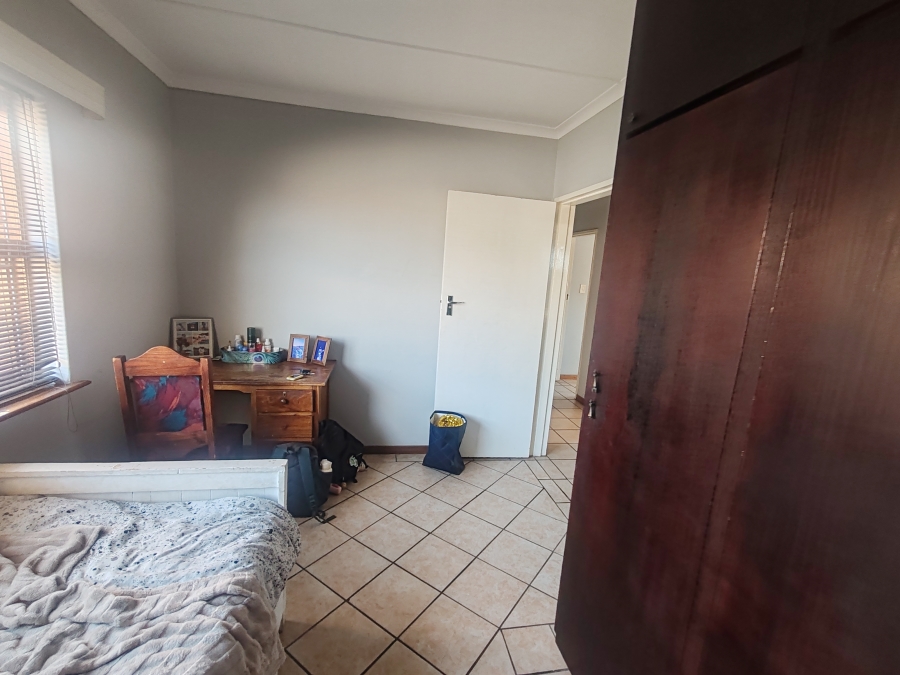 3 Bedroom Property for Sale in Azalea Park Eastern Cape